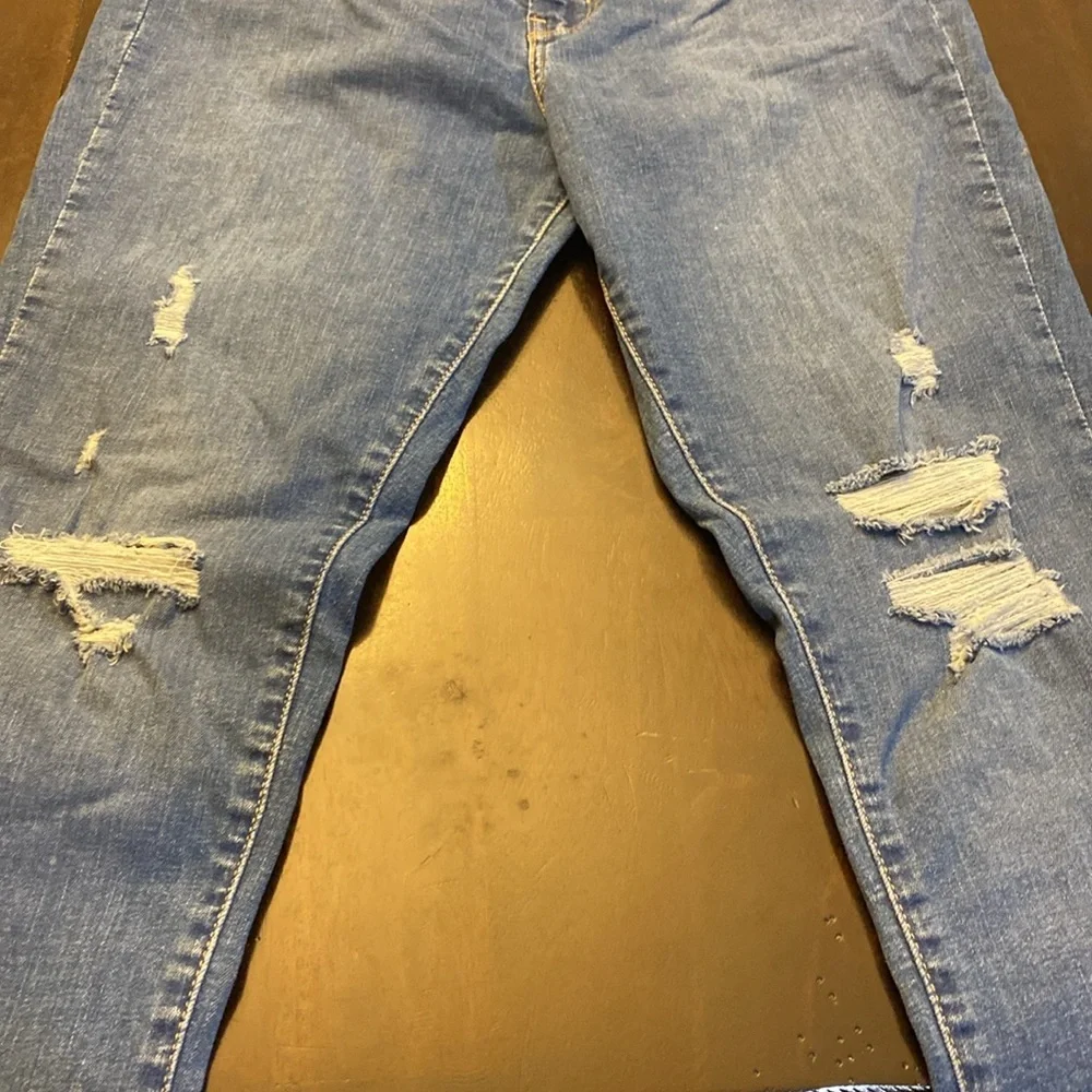 Levi’s 720 High-Rise Super Skinny Distressed Jeans  - Size 31✨ - Picture 2 of 14